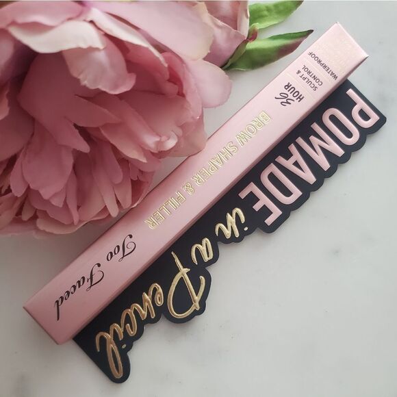 Too Faced Pomade in a Pencil Brow Pencil - Auburn - Picture 8 of 12